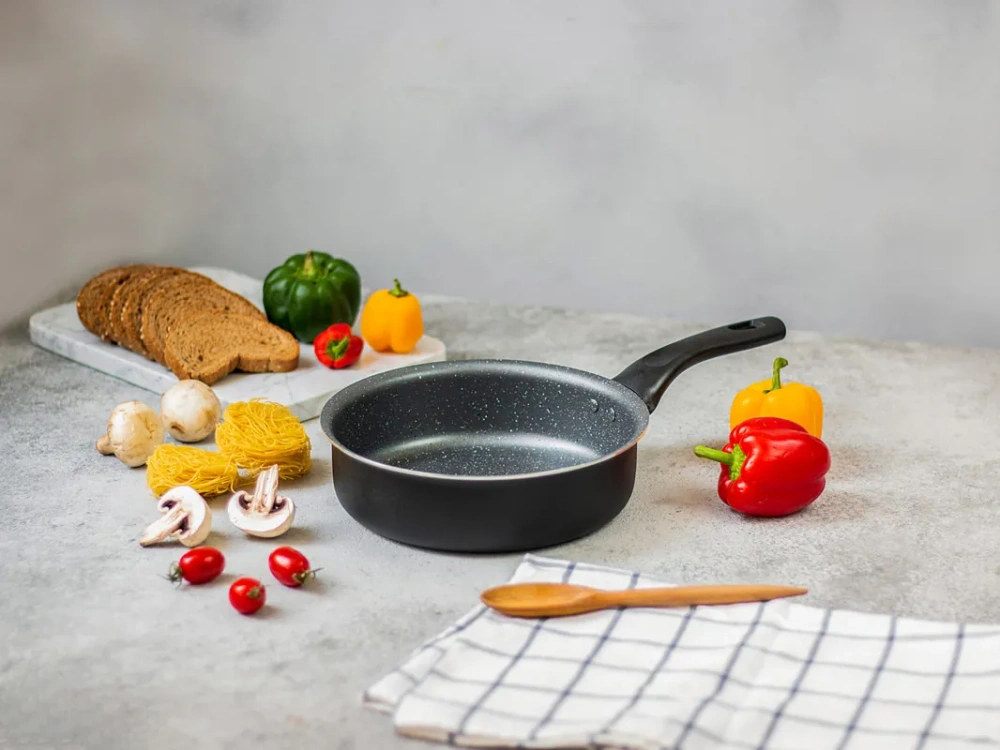 antique-single-handle-pot-01